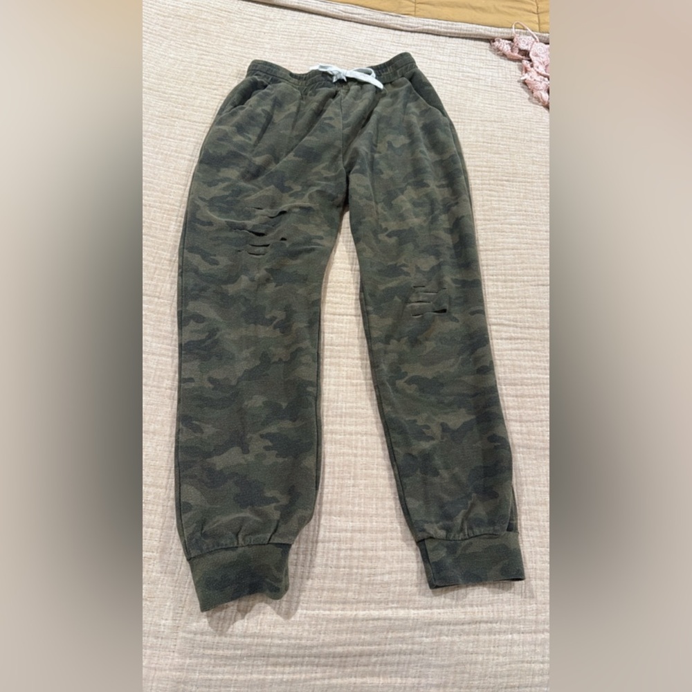 Hayden Camouflage Ankle Pants